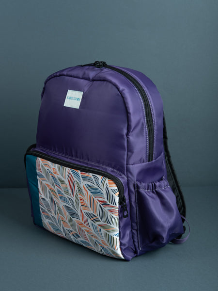 Mochila morado hojas