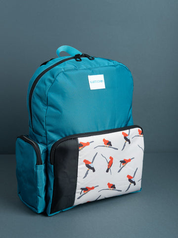 Mochila turquesa gallitos